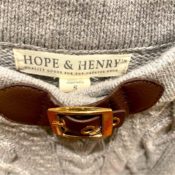 Hope and Henry sweater cape, size small - Picture 3 of 3